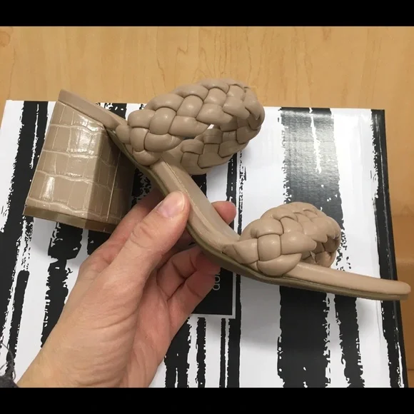 👡Dolce Vita Nude Heel Sandals 👡 - Picture 7 of 9